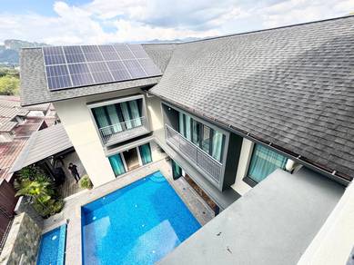 [LAND AREA 10,000sf] 2.5 Bungalow with swimming pool Wangsa Maju KL
