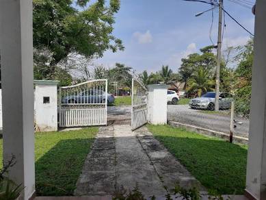 Murah ❗1.5 storey  End lot @ Bandar Tasik Puteri❗Extra Land❗Non Bumi