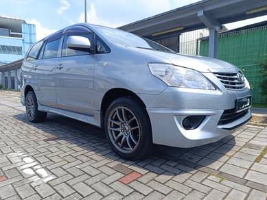 Toyota INNOVA 2.0 E FACELIFT (A) 1 OWNER