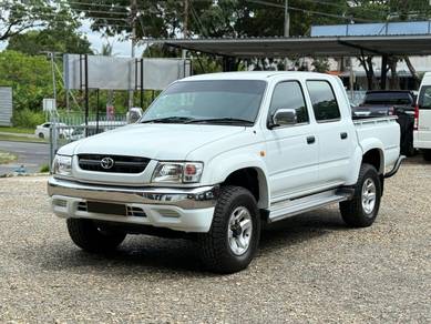 Toyota HILUX 2.5 SR TURBO (M)