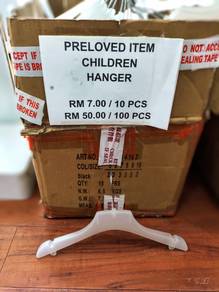 10 Btg Hanger Budak Macam Baru