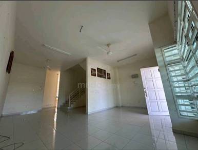 Double-Storey Terrace, Taman Insaniah, Kuala Ketil