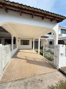 [Freehold] 2 Storey House Taman Indah Bukit Baru Melaka 22 x 70 Nice
