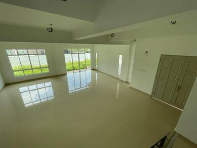 Taman Formosa / Semi D / 5Bed5Bath / 4891 sf / Corner / Bundusan / KK