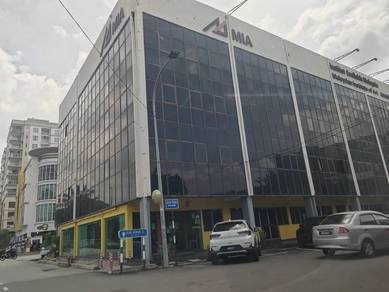 Taman Melawati 4sty Shoplot Freehold For Sale