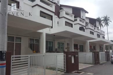 3 Storey Terrace House | Villa Seri Setia | Central Way 2 | Original