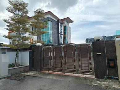 Urat Mata Lorong 4