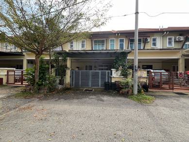Rumah teres 2 tingkat cantik murah @ Taman Puncak Saujana Kajang