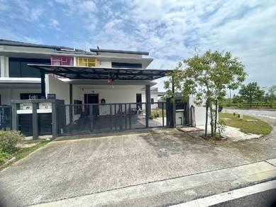 (partly Furnished)double Storey Terrace Type Lumira Bandar Bukit Raja,