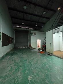 5%ROI. Seksyen 33 Shah Alam. 1.5-Storey Link Factory for sales