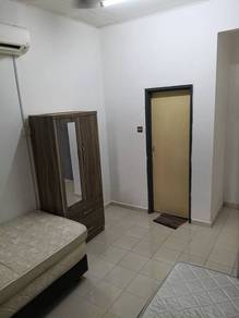 Bilik Master Rumah Semi D, Kampung Lombong, Shah Alam