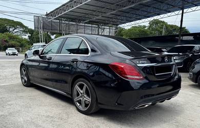 Mercedes Benz C200 2.0 AMG LINE