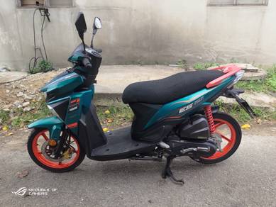 Skuter wmoto es125 starter cantik standard ori