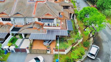 Kota Kemuning CORNERLOT 2 Storey Renovated Unit Near Football Field