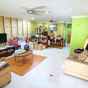 Taman Prima Saujana 2 Sty 5Room Facing Playground Ample Park For Sale