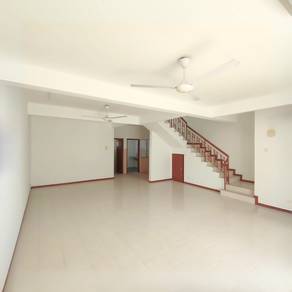 Taman Kajang Perdana 2 Sty 22x75 Freehold 4R3B Well Kept For Sale