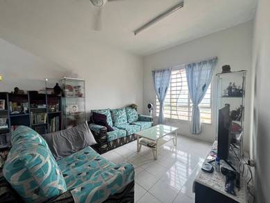 FREEHOLD Villa Tropika Apartment Persiaran Universiti, UKM Bangi