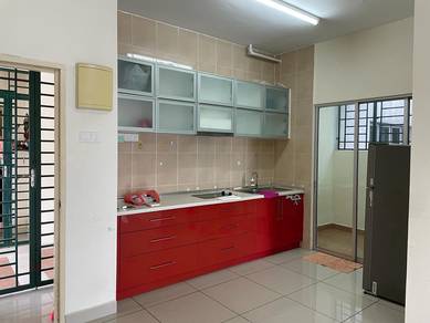 Rent OUG Parklane Jalan Puchong 950sf 3room Old Klang Road