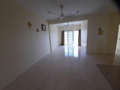 FREEHOLD Below Market🔥Unipark Condominium Kajang Bangi - 1062sqft