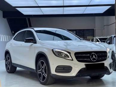 Mercedes Benz GLA250 4MATIC AMG LINE (CBU)