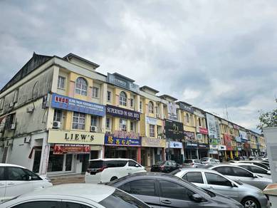 Facing Main Road First Floor Shoplot Jalan Pegawai Alor Setar For Rent