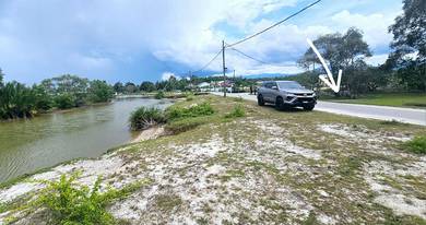 Tanah tepi Sungai Fikri Setiu Terengganu