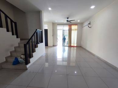 (Facing Open) Taman Perpaduan, Koperasi