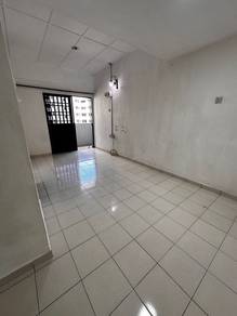 Raja Uda Pangsapuri Mawar Apartment 2Parking Super Rare Cheaper Unit!