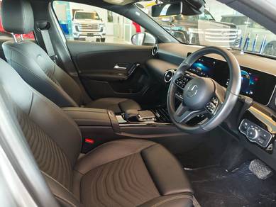 Mercedes Benz A180 1.3 ORI 16K KM ONLY JAPAN
