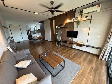Maya Condo@Likas Beautiful Unit Middle Floor Fully Furnished For RENT
