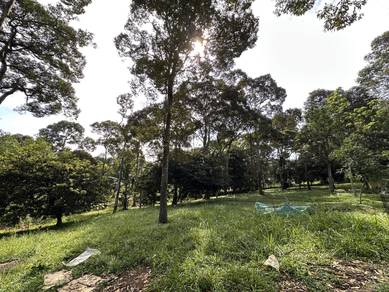 Tanah 1 Ekar Dusun Durian Kampung Sungai Kembong Hilir Bangi Lama
