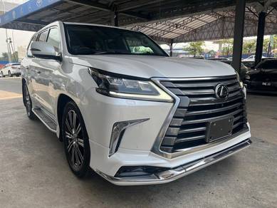 Lexus LX570  5.7L (A)MARKLEVINSON FULL SPEC