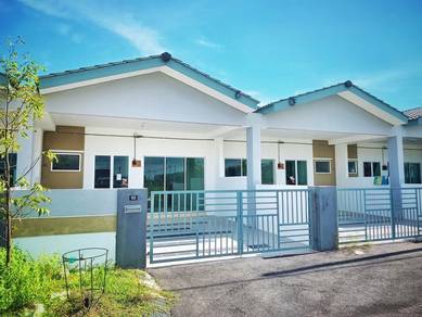 Rumah Setingkat Dengan Facilities Lengkap❗️Free Mot&Spa❗️FREEHOLD❗️