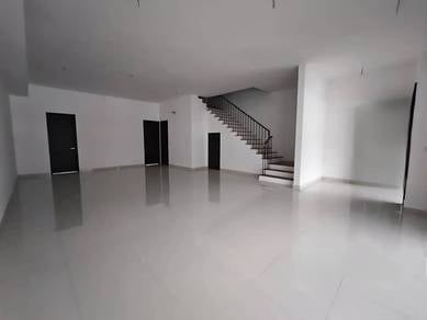 Double Storey House 22x75 Bukit Puchong Utama Freehold Gate Guarded