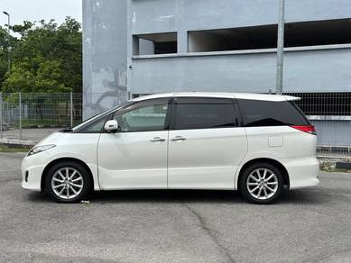 Toyota ESTIMA 2.4 AERAS FACELIFT (A)