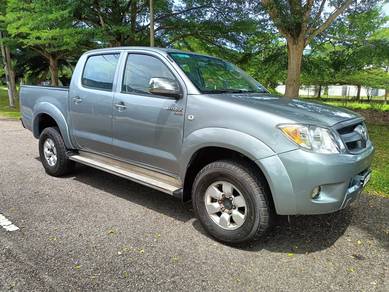 Toyota HILUX 2.5 G DUAL CAB (A)