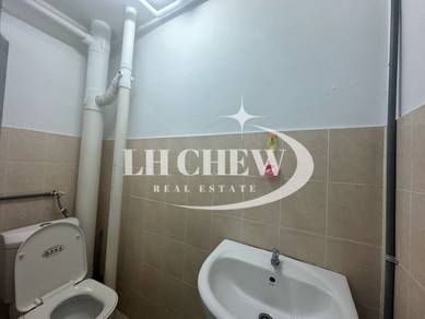 Halaman Kenanga 750sf Renovated Furnish Batu Uban @ Lip Sin Sungai Dua