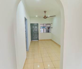Taman Sungai Besi Indah Seri Kembangan Non Bumi Renovated For Sale