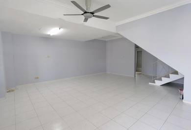 2 Storey House Taman Malim Permai Melaka 22 x 70 Refurbish 4 Room Nice