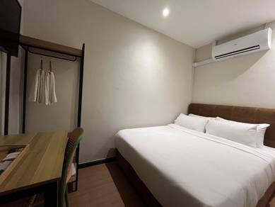 Early Bird Promo ⭐ Room for Rent near Jonker Walk, Dataran Pahlawan