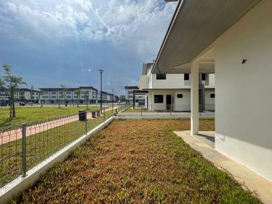 Pines Residence Double Storey Corner