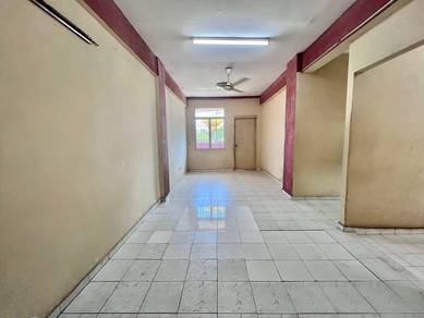 LOWER FLOOR Pangsapuri Cheras Utama, Cheras selangor FOR SALE