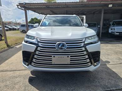 Lexus LX600 Luxury (7 Seater)