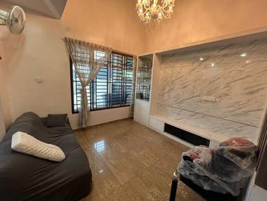 skudai baru JLN HANG LEKIR 2.5 storey terrace reno good condition g&g