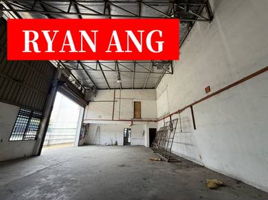 1.5 Storey Semi-Detached Factory For Rent At Penang Juru