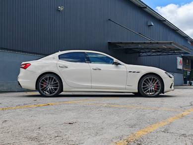 Maserati GHIBLI 3.0 V6 (A) GRANSPORT UNREG