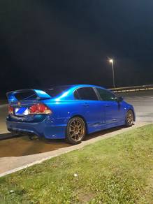 Honda CIVIC 1.8 i-VTEC (A)