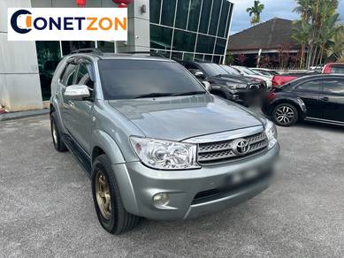Toyota FORTUNER 2.7 V FACELIFT (A)