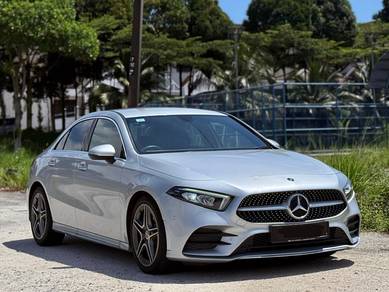 Mercedes Benz A250 2.0 AMG (UNDER WARRANTY)