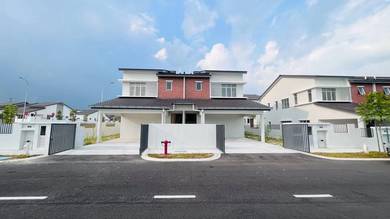 [SEREMBAN TERBESAR 20'x100'] Double Storey Superlink House